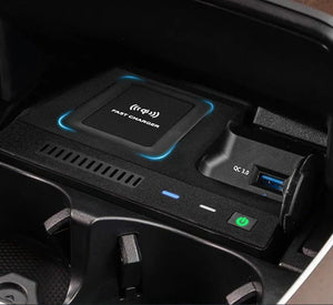 Car Wireless Charging Board Car Charger ( UAE Delivery Time: 1-3 Days )